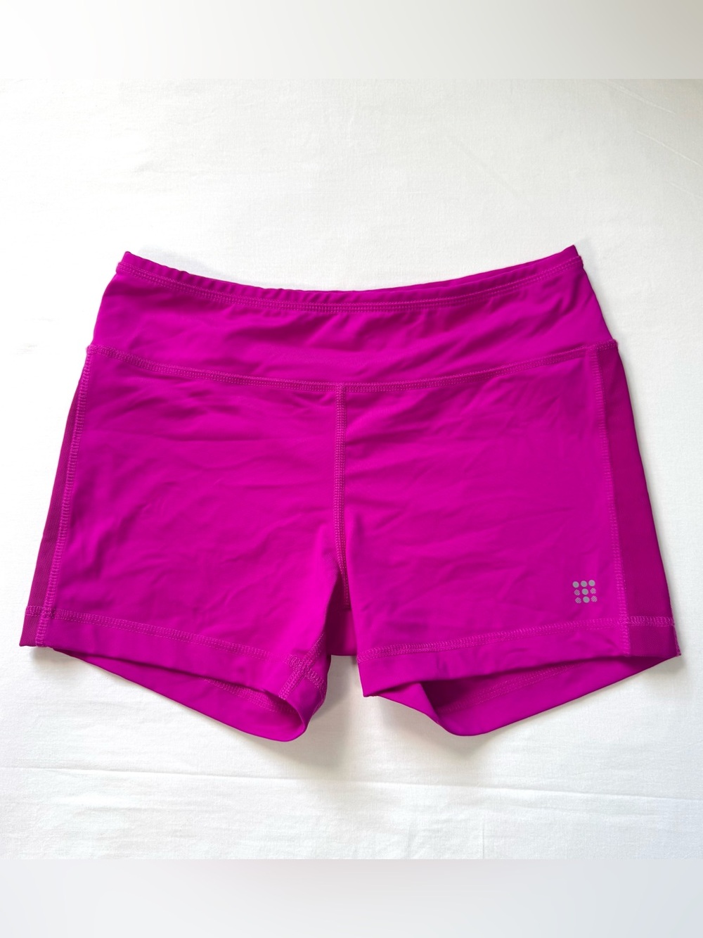 Title Nine Diamalete Shorts Women's Small Fushia Stretch  3" Biking Active Gym